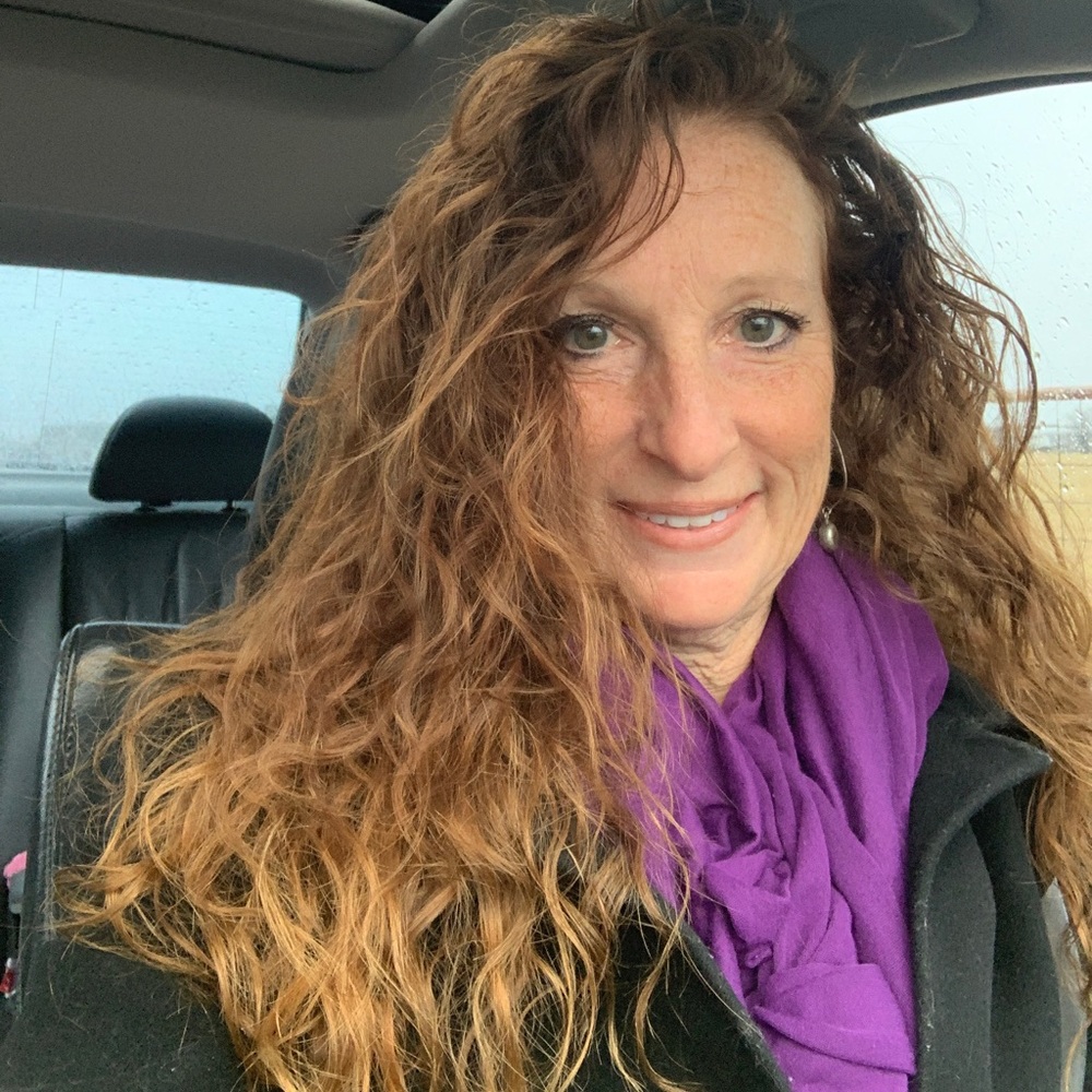 Meet your Posher, Becky